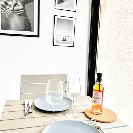 Apartamento Beach Walk Climatise Piscineparkingproche Mer *