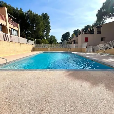 Apartamento Beach Walk Climatise Piscineparkingproche Mer Bandol