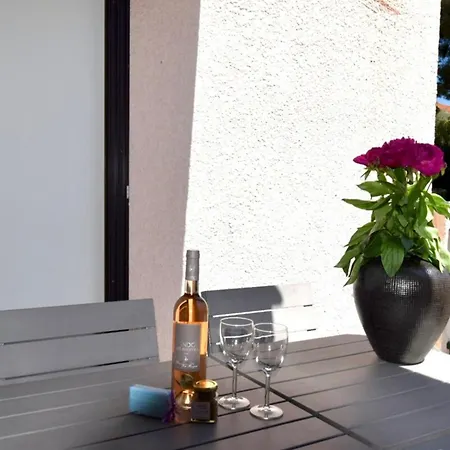 Apartamento Beach Walk Climatise Piscineparkingproche Mer *